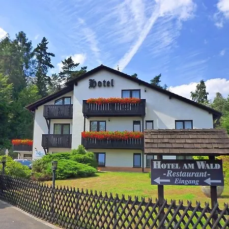 Meister Bär Am Wald Hotel 3*
